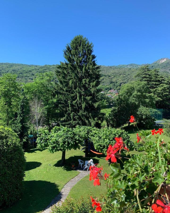 B&B Il Tempo Del Sogno Con Cani E Gatti Pet&Breakfast Baveno Exterior photo